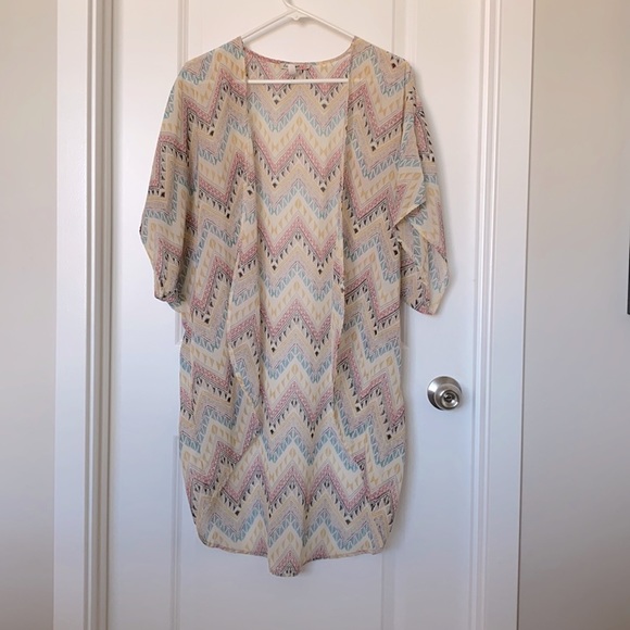 LAST CHANCE - Love Squared boho chevron kimono style coverup - Picture 1 of 4